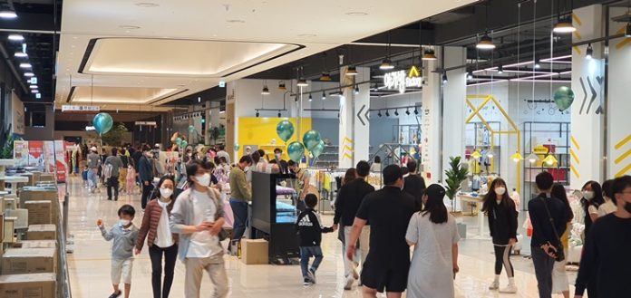 Korea's First Living-Specialized Mall 'Living Power Center' Opens on April 30